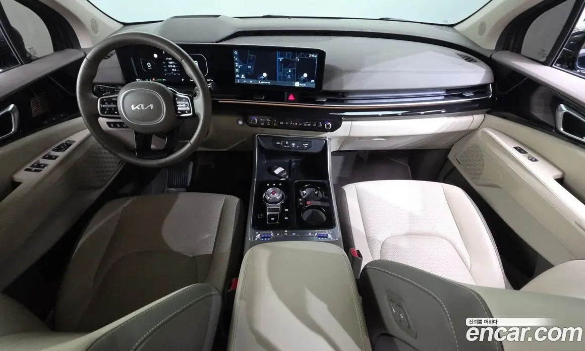 Kia Carnival 2024 1.6 автомат (гидро), фото 9