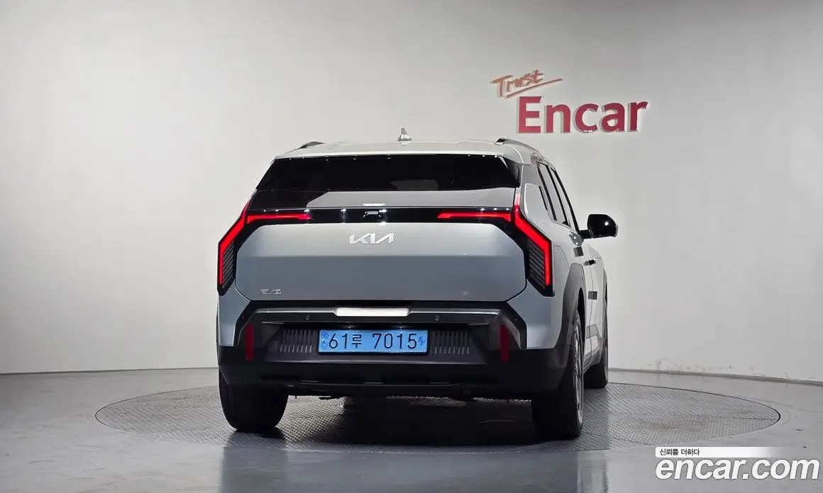 Kia EV3 2024 0.2 автомат (гидро), фото 3 Kia EV3 2024 0.2 автомат (гидро), фото 3