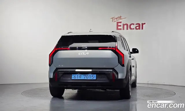 Kia EV3 2024 0.2 автомат (гидро), миниатюра 3 Kia EV3 2024 0.2 автомат (гидро), миниатюра 3