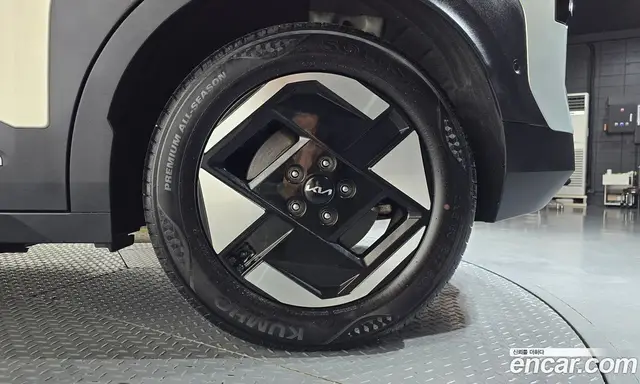 Kia EV3 2024 0.2 автомат (гидро), миниатюра 6 Kia EV3 2024 0.2 автомат (гидро), миниатюра 6