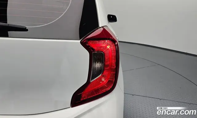 Kia Morning 2023 1.0 автомат (гидро), миниатюра 9 Kia Morning 2023 1.0 автомат (гидро), миниатюра 9