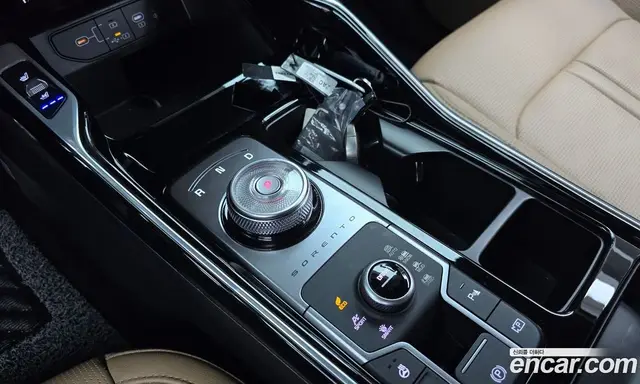 Kia Sorento 2023 1.6 автомат (гидро), миниатюра 12