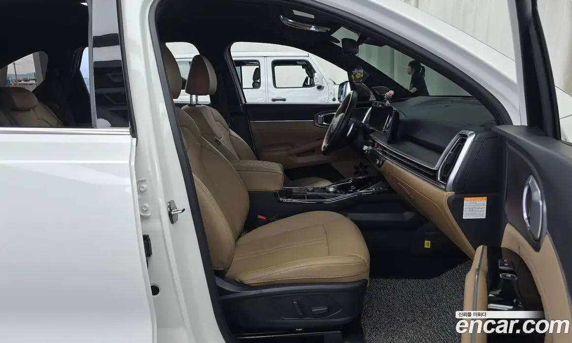Kia Sorento 2023 1.6 автомат (гидро), фото 16 Kia Sorento 2023 1.6 автомат (гидро), фото 16