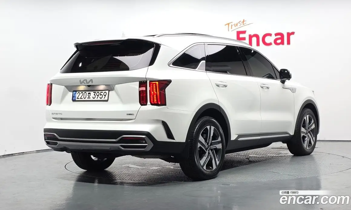 Kia Sorento 2023 1.6 автомат (гидро), фото 2 Kia Sorento 2023 1.6 автомат (гидро), фото 2
