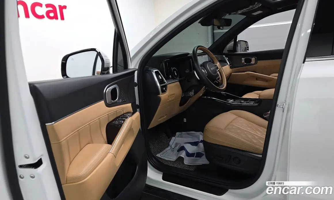 Kia Sorento 2023 1.6 автомат (гидро), фото 13 Kia Sorento 2023 1.6 автомат (гидро), фото 13