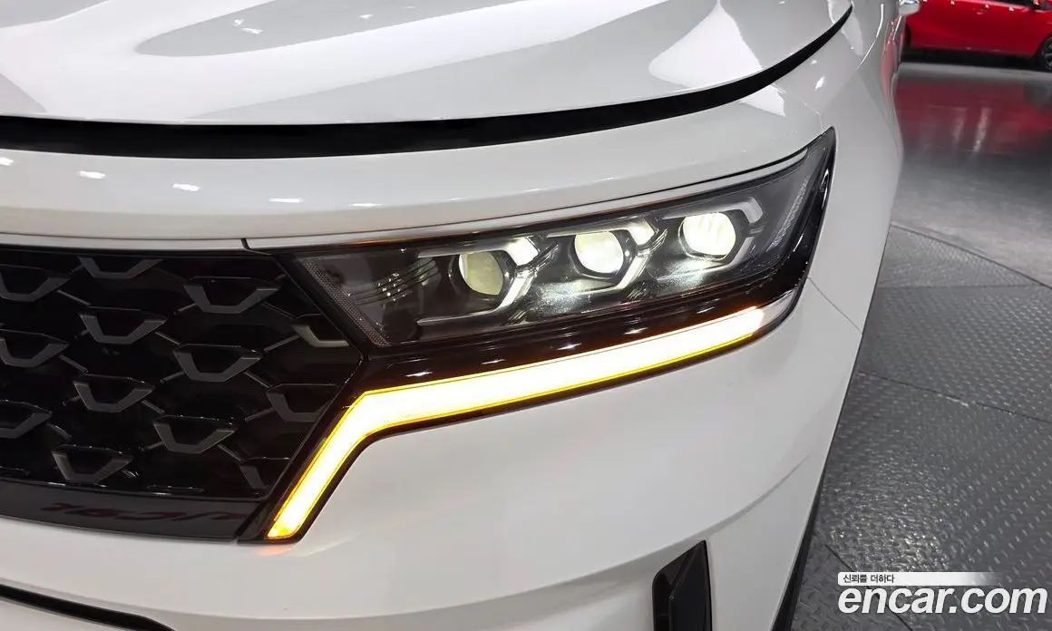 Kia Sorento 2023 1.6 автомат (гидро), фото 8 Kia Sorento 2023 1.6 автомат (гидро), фото 8