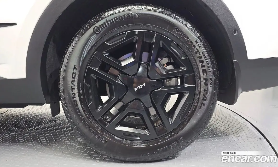 Kia Sorento 2024 1.6 автомат (гидро), фото 7 Kia Sorento 2024 1.6 автомат (гидро), фото 7
