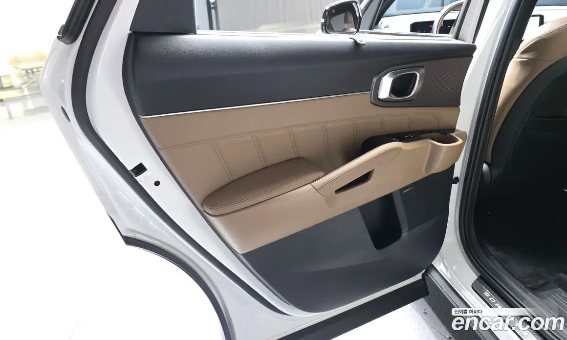 Kia Sorento 2024 1.6 автомат (гидро), фото 15 Kia Sorento 2024 1.6 автомат (гидро), фото 15