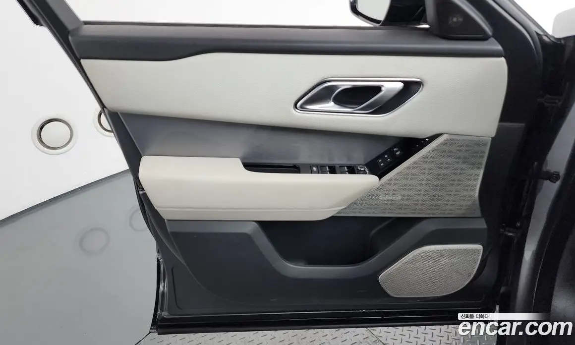 Land Rover Range Rover Velar 2019 3.0 автомат (гидро), фото 14