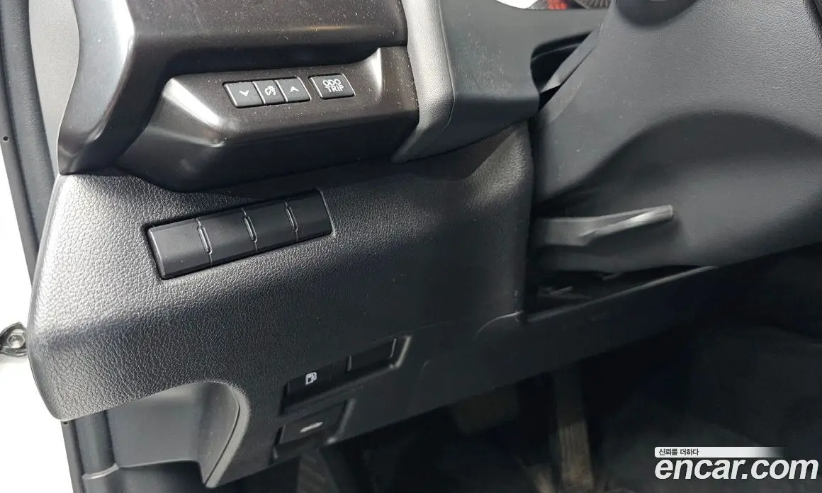 Lexus UX 2019 2.0 автомат (гидро), фото 19