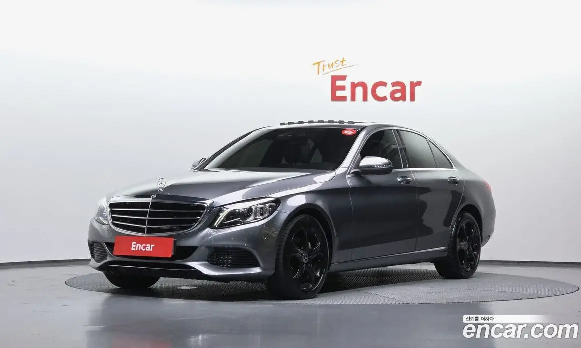 Mercedes-Benz C-Class 2018 2.0 автомат (гидро), фото 1 Mercedes-Benz C-Class 2018 2.0 автомат (гидро), фото 1