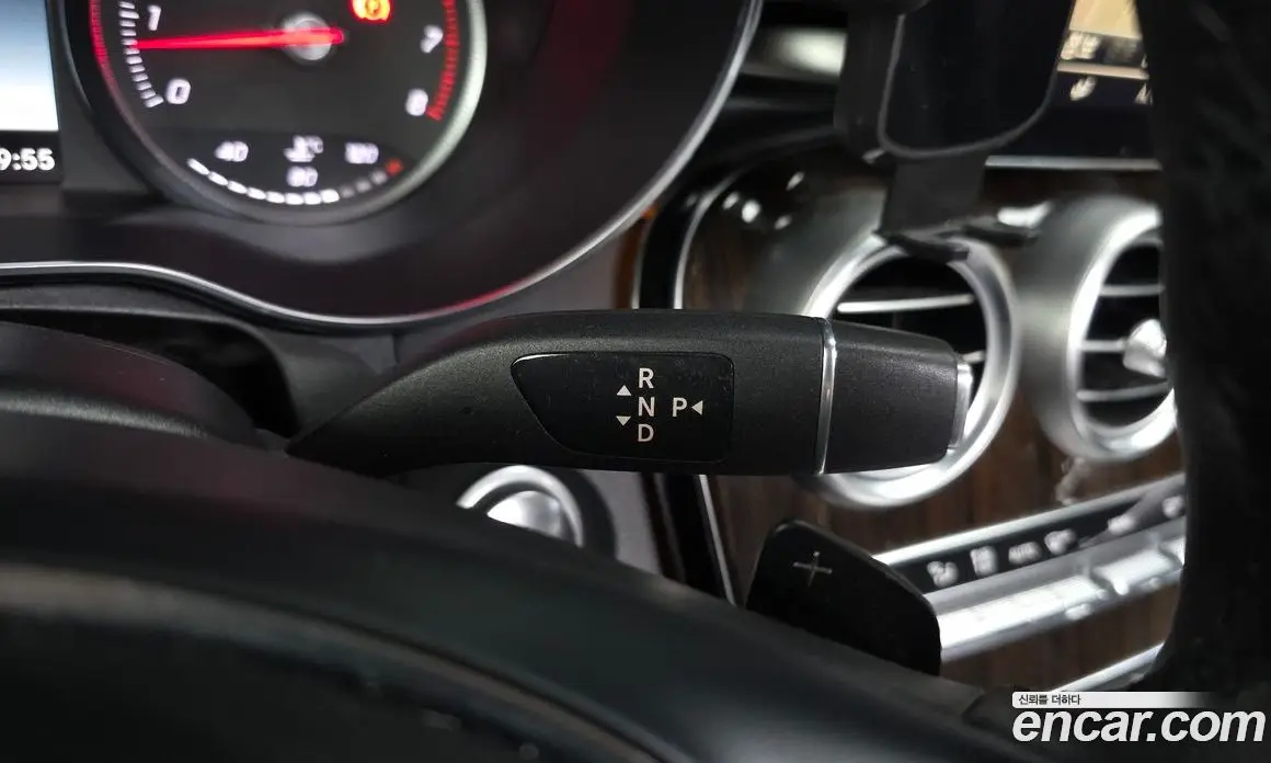 Mercedes-Benz C-Class 2018 2.0 автомат (гидро), фото 12 Mercedes-Benz C-Class 2018 2.0 автомат (гидро), фото 12