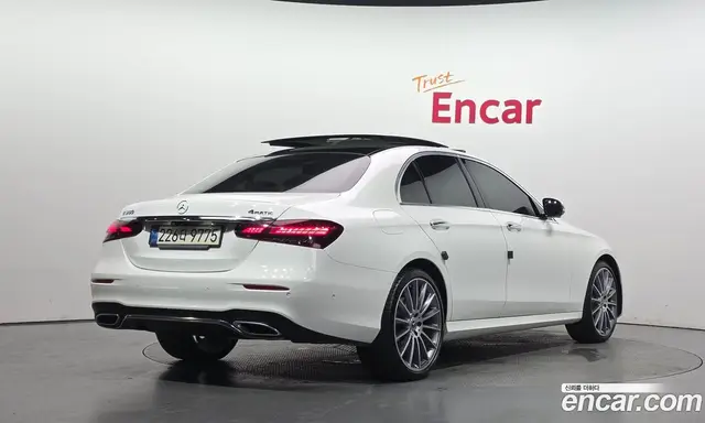 Mercedes-Benz E-Class 2021 2.0 автомат (гидро), миниатюра 2 Mercedes-Benz E-Class 2021 2.0 автомат (гидро), миниатюра 2