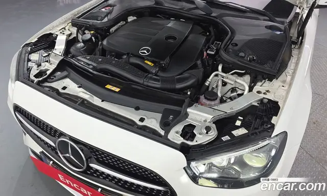 Mercedes-Benz E-Class 2021 2.0 автомат (гидро), миниатюра 6 Mercedes-Benz E-Class 2021 2.0 автомат (гидро), миниатюра 6