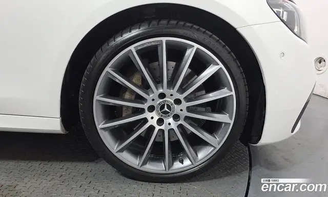 Mercedes-Benz E-Class 2021 2.0 автомат (гидро), миниатюра 7 Mercedes-Benz E-Class 2021 2.0 автомат (гидро), миниатюра 7