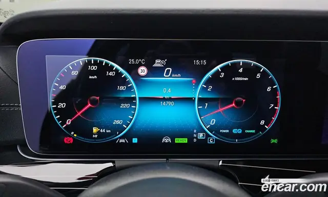 Mercedes-Benz E-Class 2023 3.0 автомат (гидро), миниатюра 11