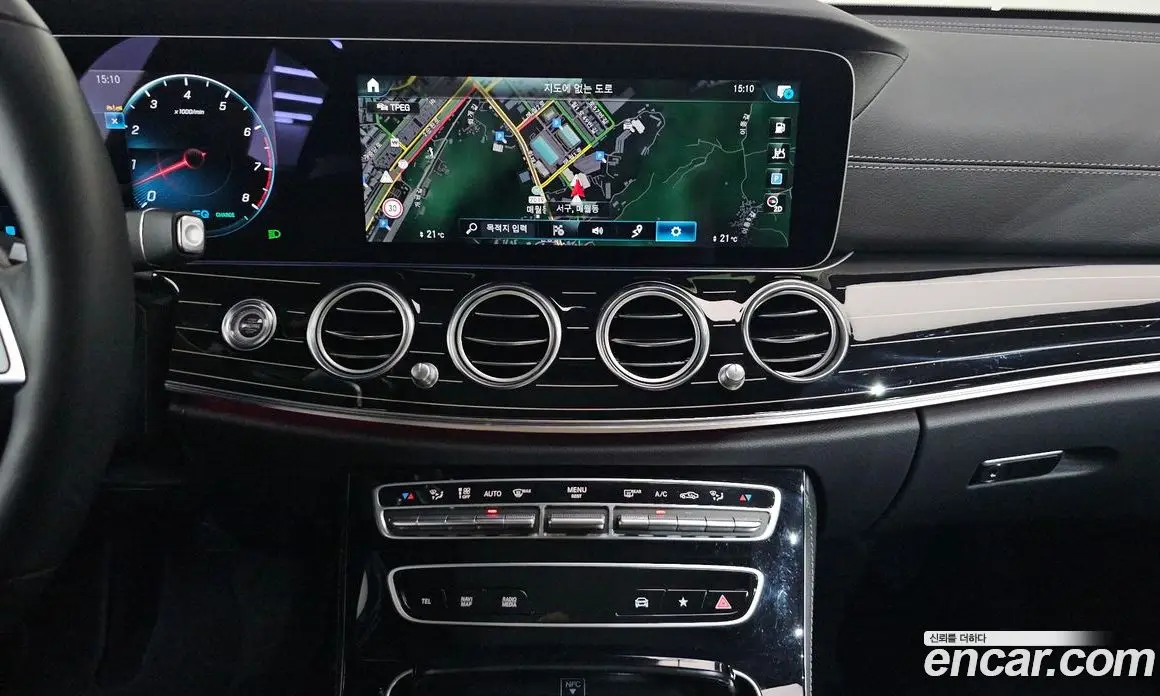 Mercedes-Benz E-Class 2023 3.0 автомат (гидро), фото 18