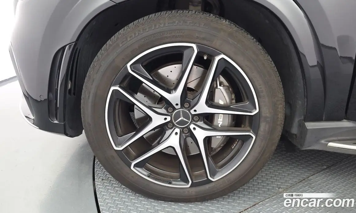 Mercedes-Benz GLE-Class 2022 3.0 автомат (гидро), фото 4