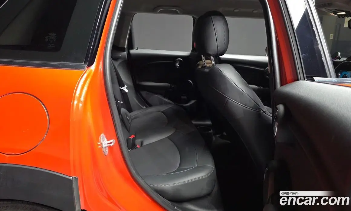 Mini Cooper 2018 1.5 автомат (гидро), фото 18 Mini Cooper 2018 1.5 автомат (гидро), фото 18