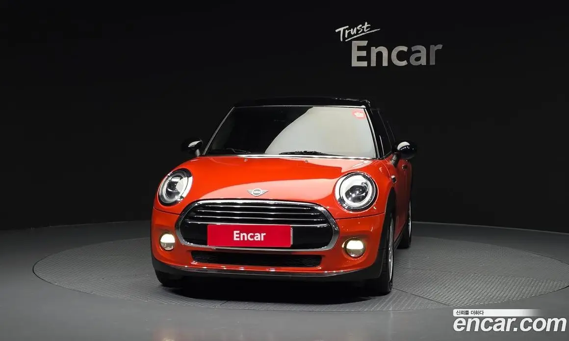 Mini Cooper 2018 1.5 автомат (гидро), фото 3 Mini Cooper 2018 1.5 автомат (гидро), фото 3