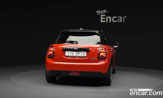 Mini Cooper 2018 1.5 автомат (гидро), миниатюра 4 Mini Cooper 2018 1.5 автомат (гидро), миниатюра 4