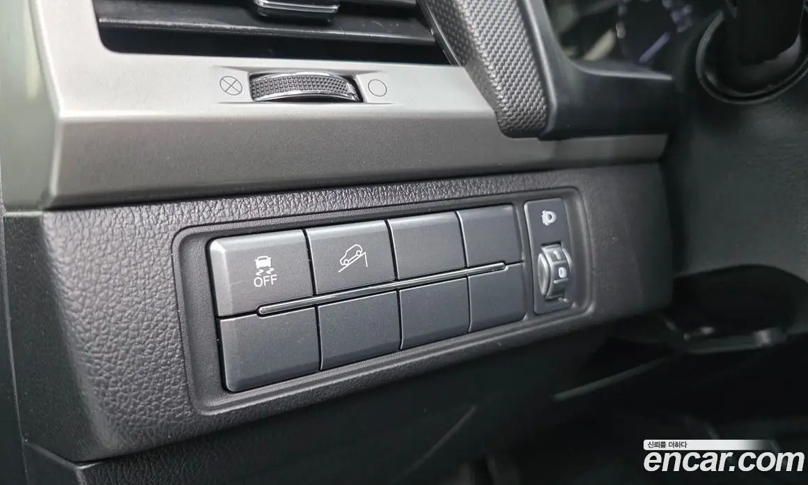 SsangYong Rexton 2018 2.2 автомат (гидро), фото 19 SsangYong Rexton 2018 2.2 автомат (гидро), фото 19