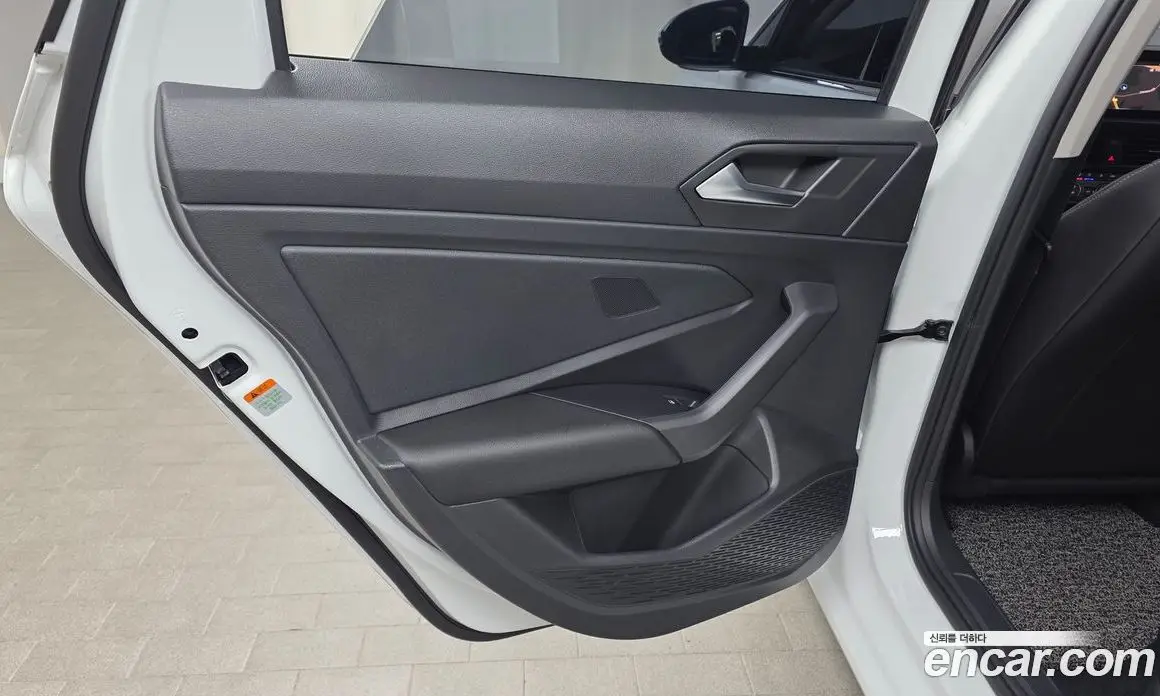 Volkswagen Jetta 2021 1.4 автомат (гидро), фото 15 Volkswagen Jetta 2021 1.4 автомат (гидро), фото 15
