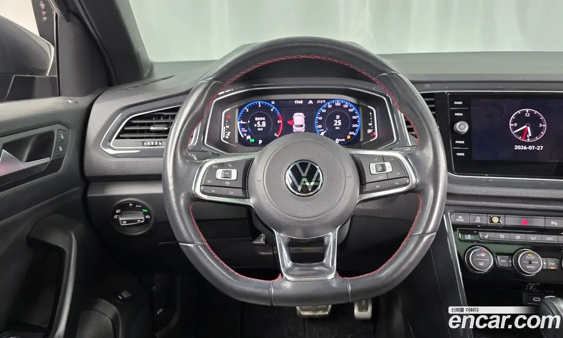 Volkswagen T-Roc 2021 2.0 автомат (гидро), фото 18 Volkswagen T-Roc 2021 2.0 автомат (гидро), фото 18