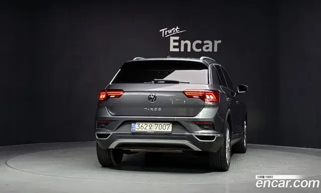 Volkswagen T-Roc 2021 2.0 автомат (гидро), миниатюра 4 Volkswagen T-Roc 2021 2.0 автомат (гидро), миниатюра 4