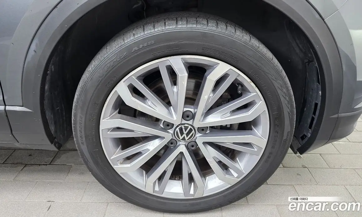 Volkswagen T-Roc 2021 2.0 автомат (гидро), фото 7 Volkswagen T-Roc 2021 2.0 автомат (гидро), фото 7