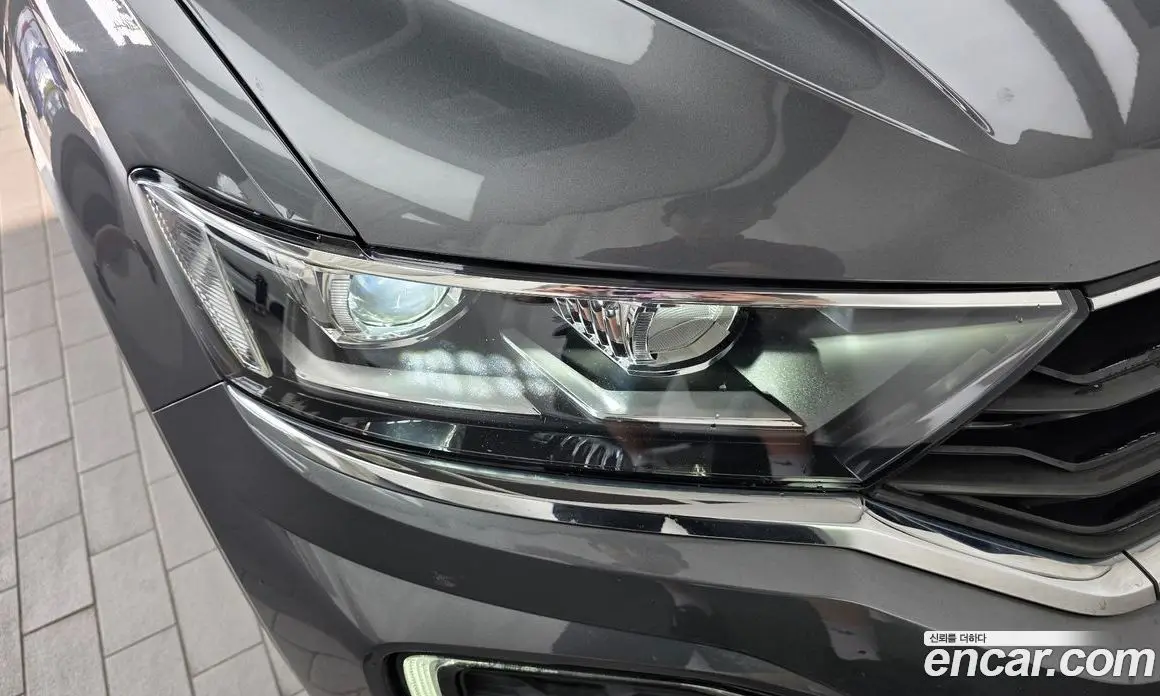 Volkswagen T-Roc 2021 2.0 автомат (гидро), фото 8 Volkswagen T-Roc 2021 2.0 автомат (гидро), фото 8