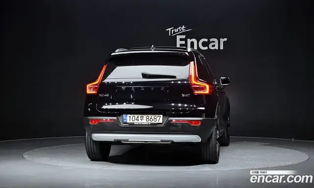Volvo XC40 2022 2.0 автомат (гидро), миниатюра 4 Volvo XC40 2022 2.0 автомат (гидро), миниатюра 4