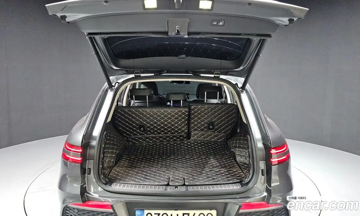 Genesis GV70 2021 2.2 автомат (гидро), фото 20 Genesis GV70 2021 2.2 автомат (гидро), фото 20