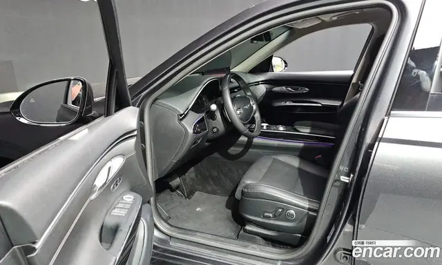 Genesis GV70 2021 2.2 автомат (гидро), миниатюра 10 Genesis GV70 2021 2.2 автомат (гидро), миниатюра 10