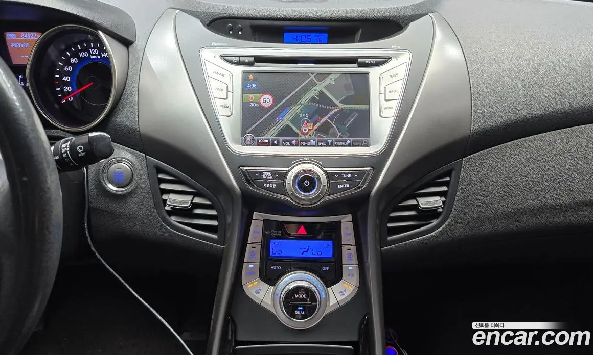Hyundai Avante 2010 1.6 автомат (гидро), фото 15
