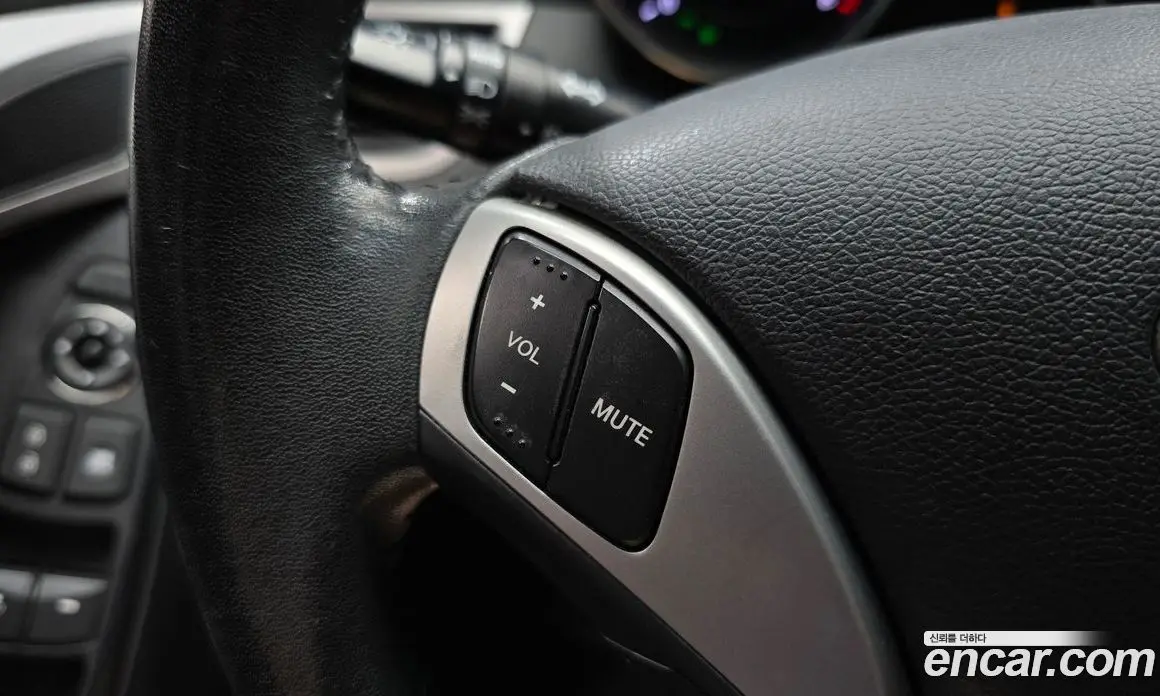 Hyundai Avante 2010 1.6 автомат (гидро), фото 18