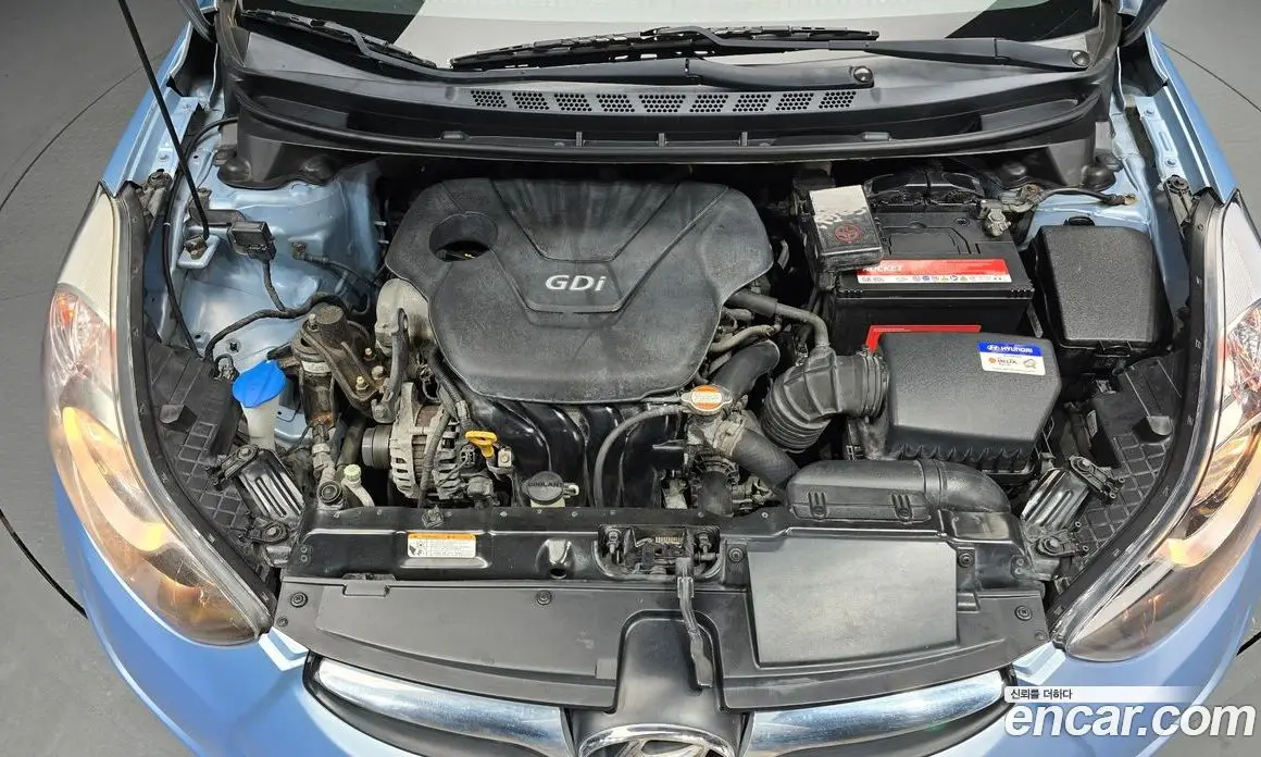 Hyundai Avante 2010 1.6 автомат (гидро), фото 6