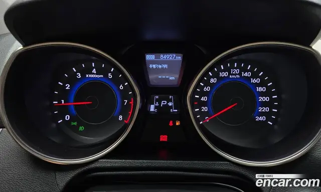 Hyundai Avante 2010 1.6 автомат (гидро), миниатюра 8