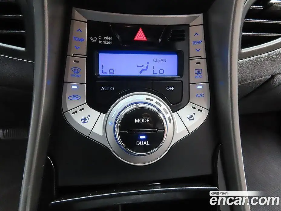 Hyundai Avante 2012 1.6 автомат (гидро), фото 17