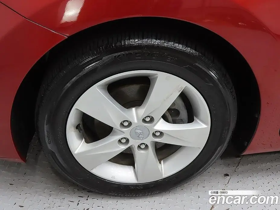 Hyundai Avante 2012 1.6 автомат (гидро), фото 5
