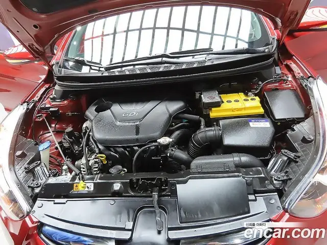 Hyundai Avante 2012 1.6 автомат (гидро), миниатюра 6