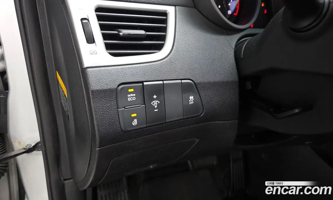 Hyundai Avante 2013 1.6 автомат (гидро), фото 18