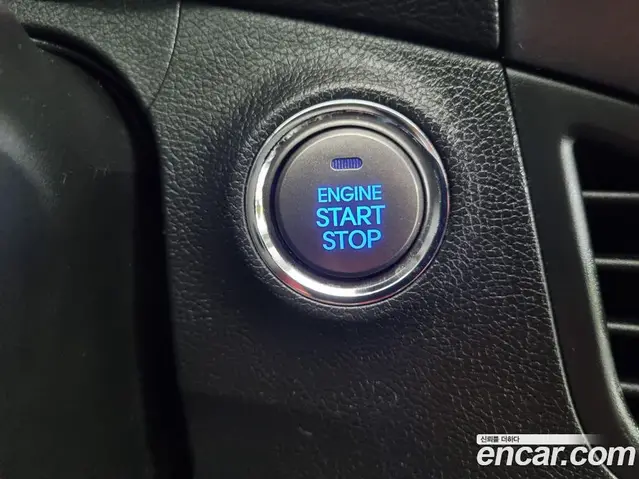 Hyundai Avante 2013 1.6 автомат (гидро), миниатюра 11