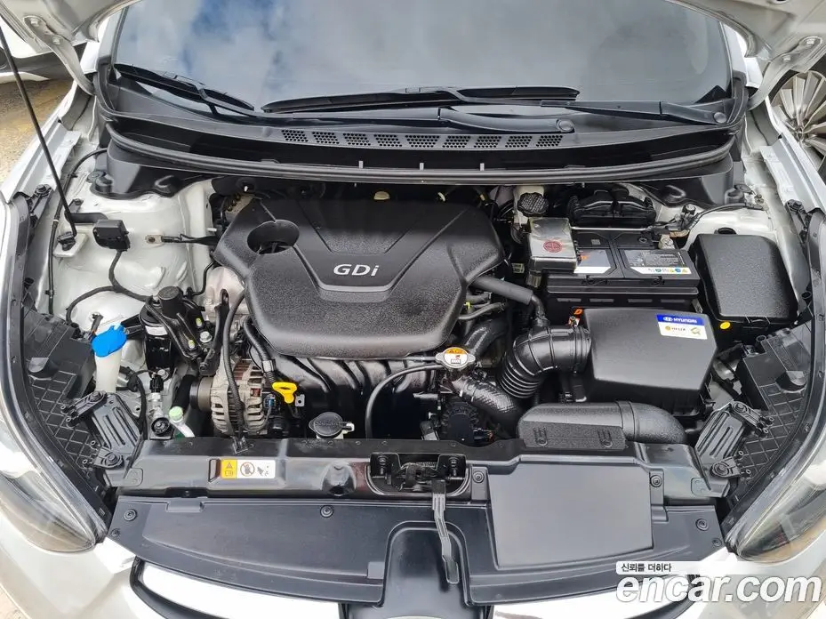 Hyundai Avante 2013 1.6 автомат (гидро), фото 19