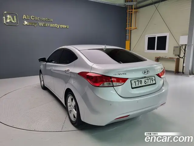 Hyundai Avante 2013 1.6 автомат (гидро), миниатюра 4