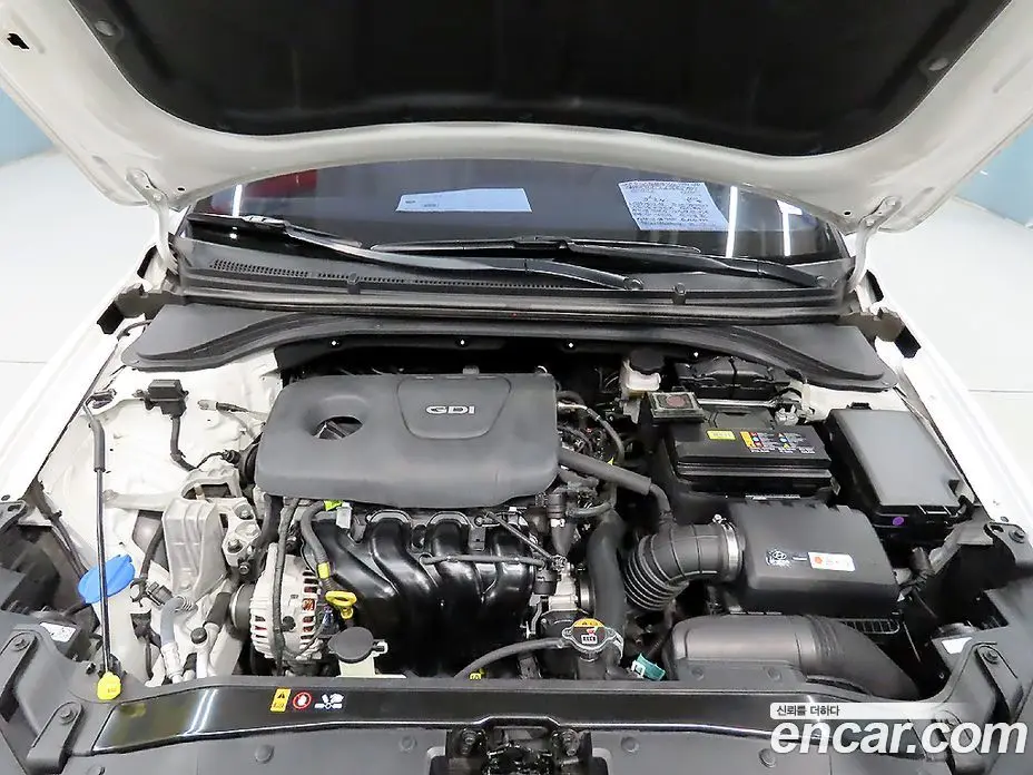 Hyundai Avante 2017 1.6 автомат (гидро), фото 20