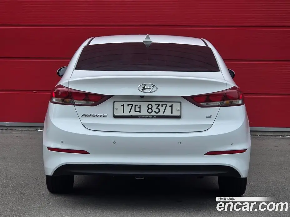 Hyundai Avante 2018 1.6 автомат (гидро), фото 3 Hyundai Avante 2018 1.6 автомат (гидро), фото 3