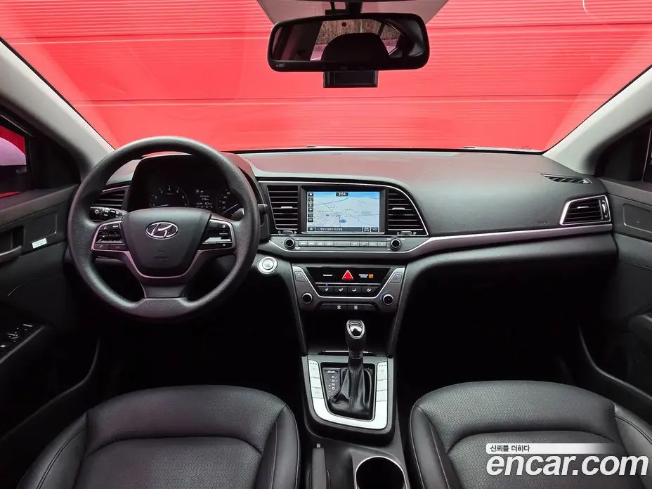 Hyundai Avante 2018 1.6 автомат (гидро), фото 10 Hyundai Avante 2018 1.6 автомат (гидро), фото 10