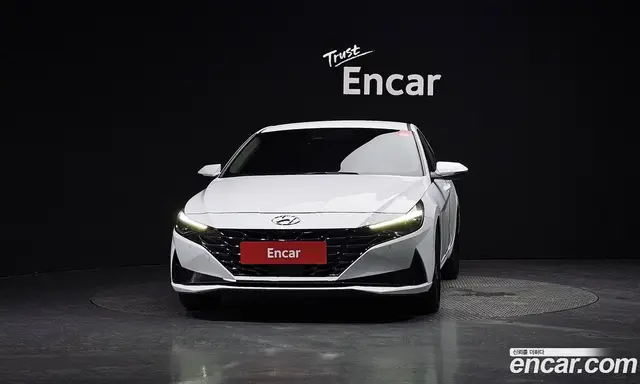 Hyundai Avante 2020 1.6 автомат (гидро), миниатюра 3 Hyundai Avante 2020 1.6 автомат (гидро), миниатюра 3