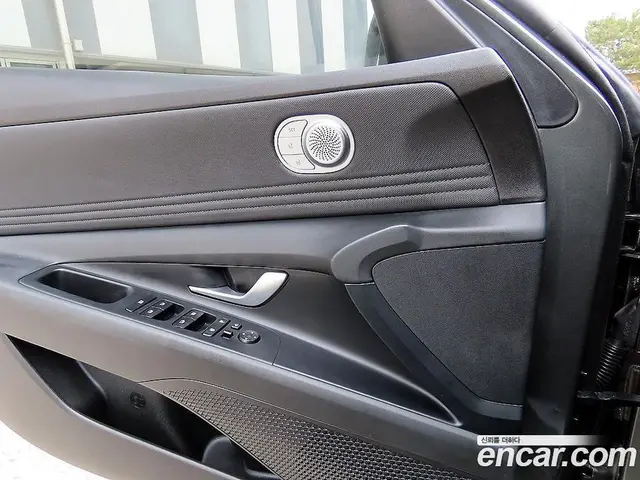 Hyundai Avante 2022 1.6 автомат (гидро), миниатюра 11 Hyundai Avante 2022 1.6 автомат (гидро), миниатюра 11